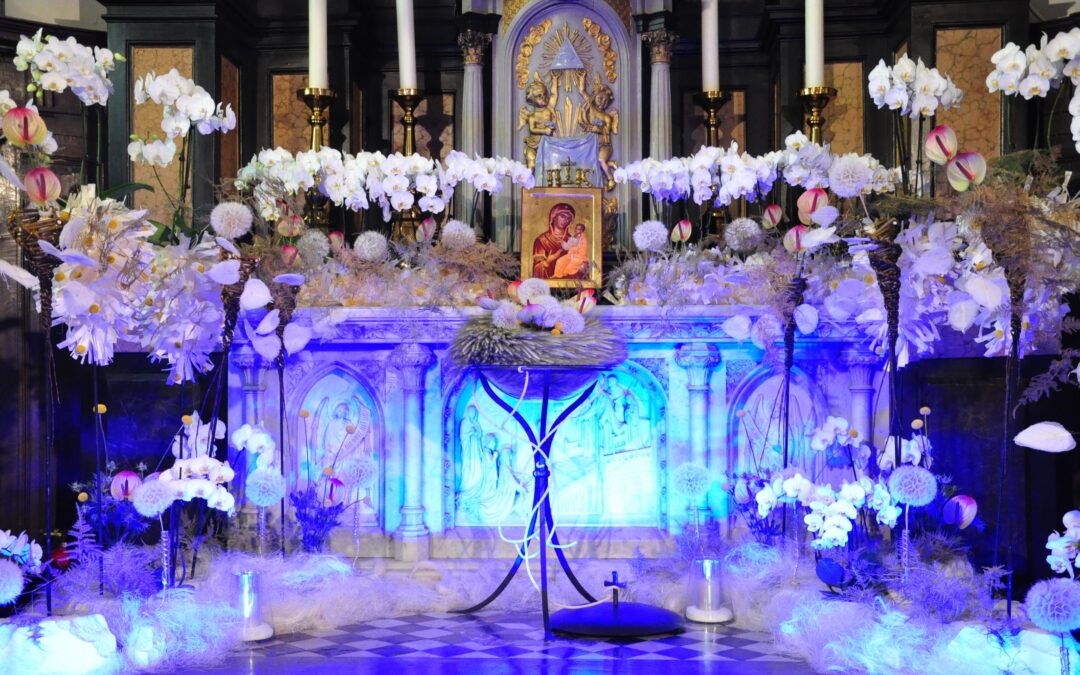 Leedse Sint-Martinuskerk waadt in bloemen
